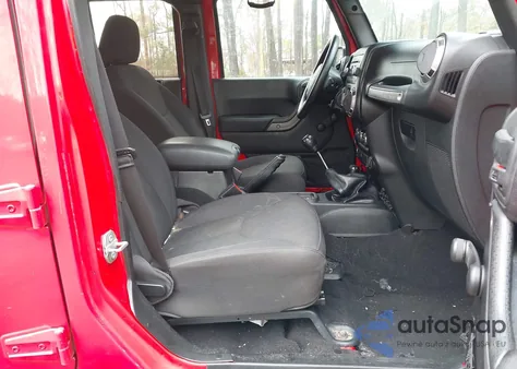 2016 Jeep Wrangler Unlimited Sport z USA, uszkodzony, nr VIN 1C4BJWDGXGL234851